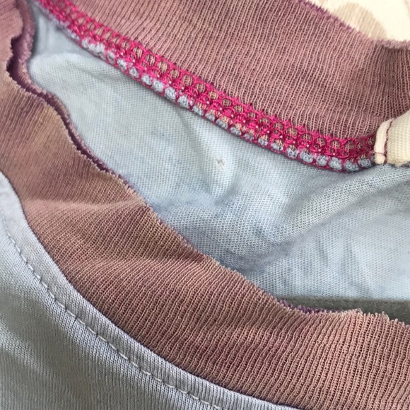 Tee - Picture 3 of 5